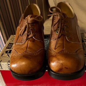 Vintage women’s Brown Leather chunky heel Size 7 M